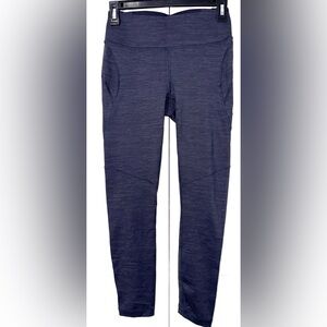 Outdoor Voices 7/8 Springs Legging in the Textured Compression fabric Size small